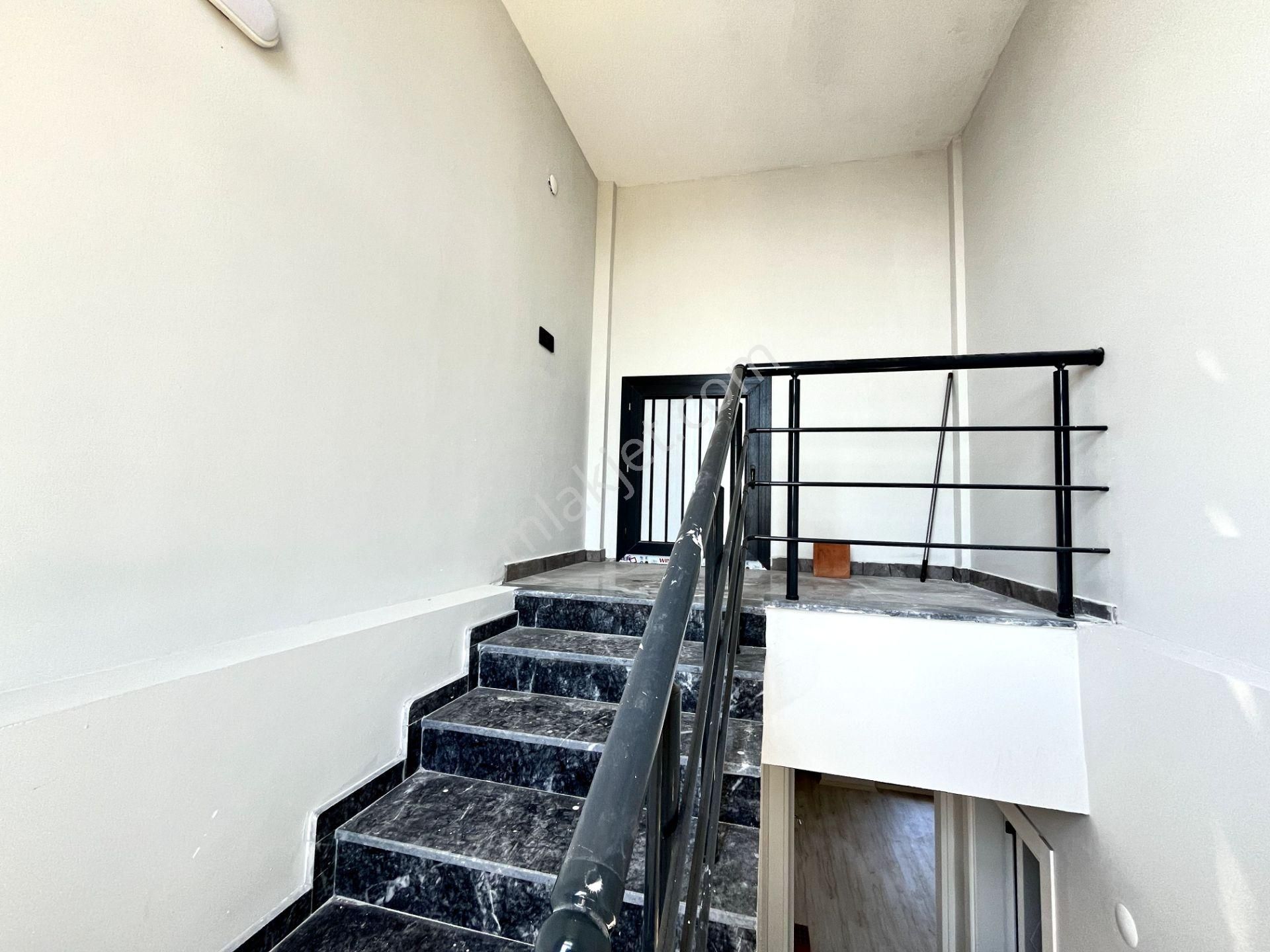 Seferihisar Doganbey'de Satılık 390 M2 Bahçe İçinde Tek Müstakil 3+1 Ebeveynli Villa - Görsel 29