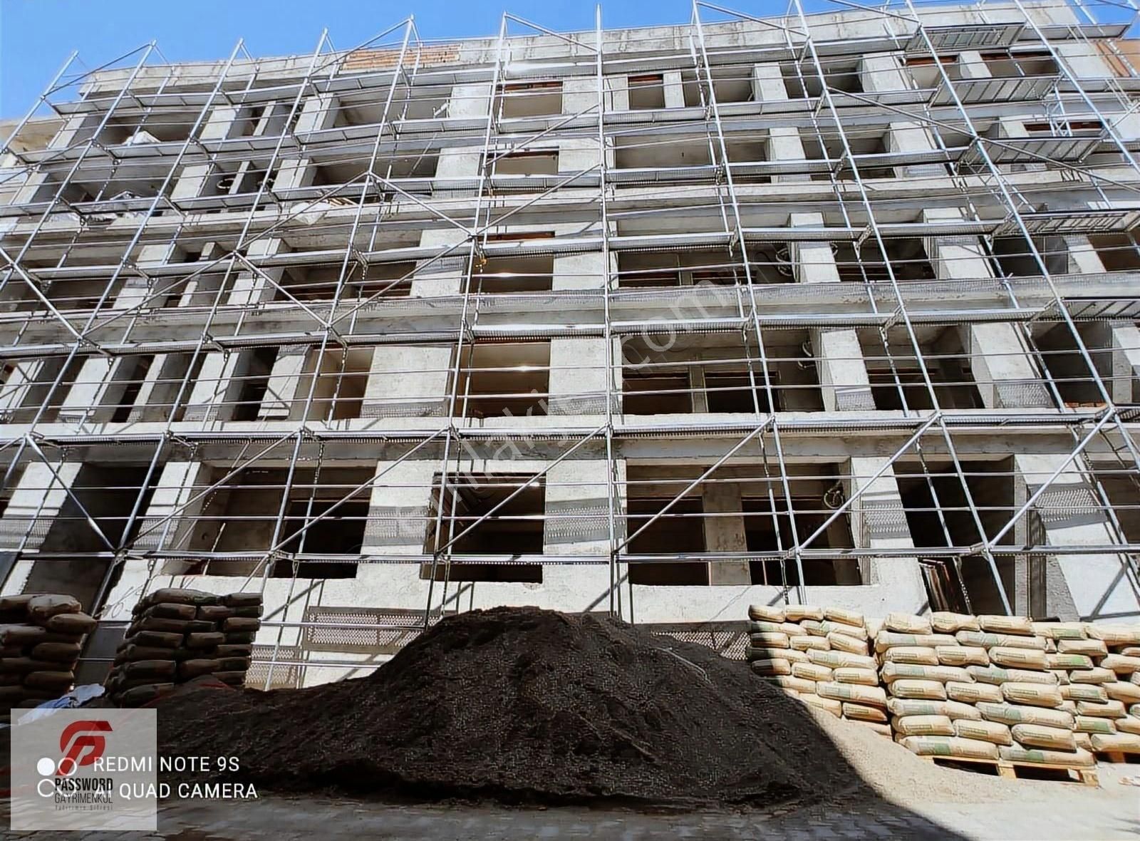 Karşıyaka Bahariye'de Satılık Lüks 3+1 Daire - Görsel 12