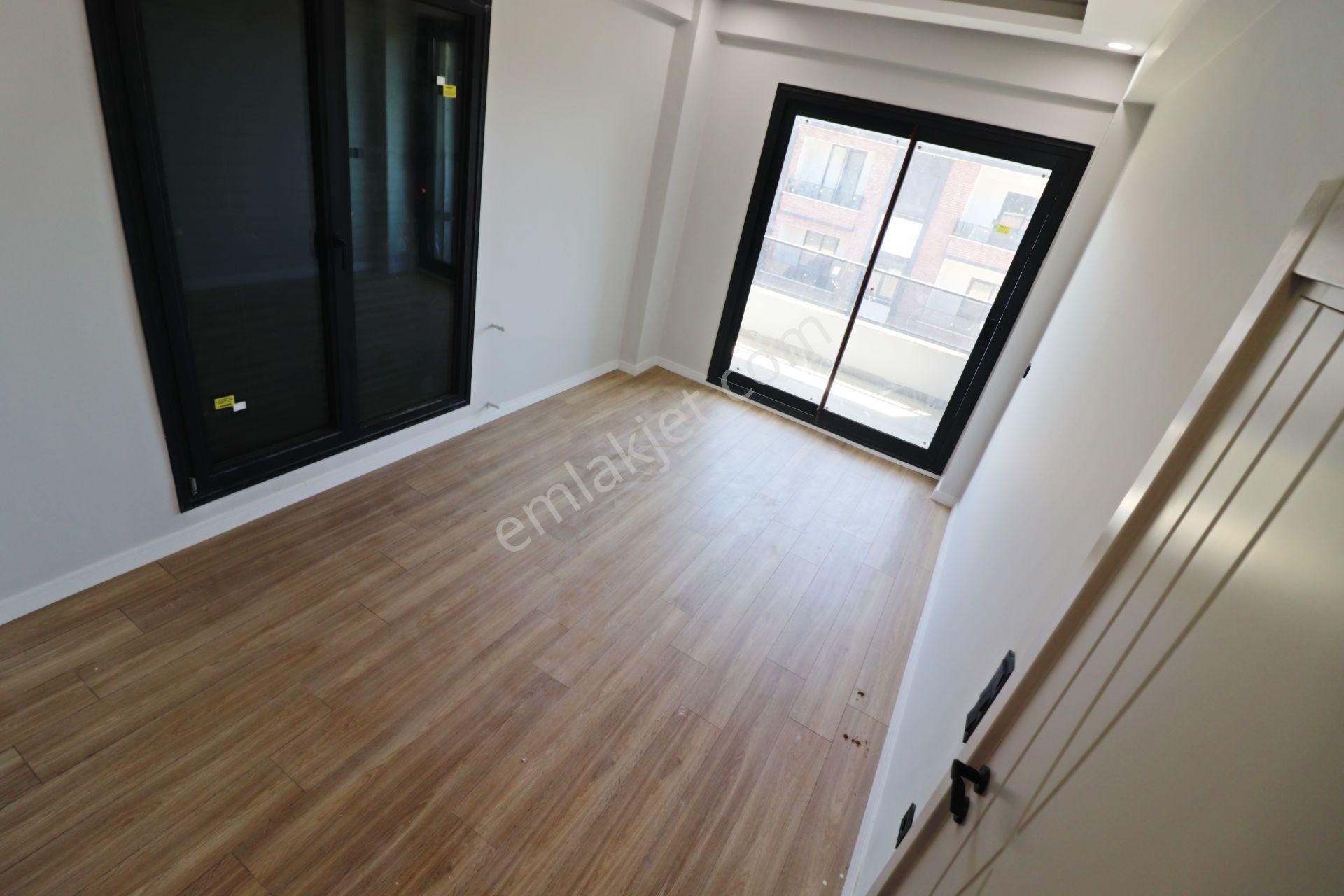 Irmaksudan Güre De Deniz Ve Dağ Manzaralı 5+1 Villa - Görsel 26