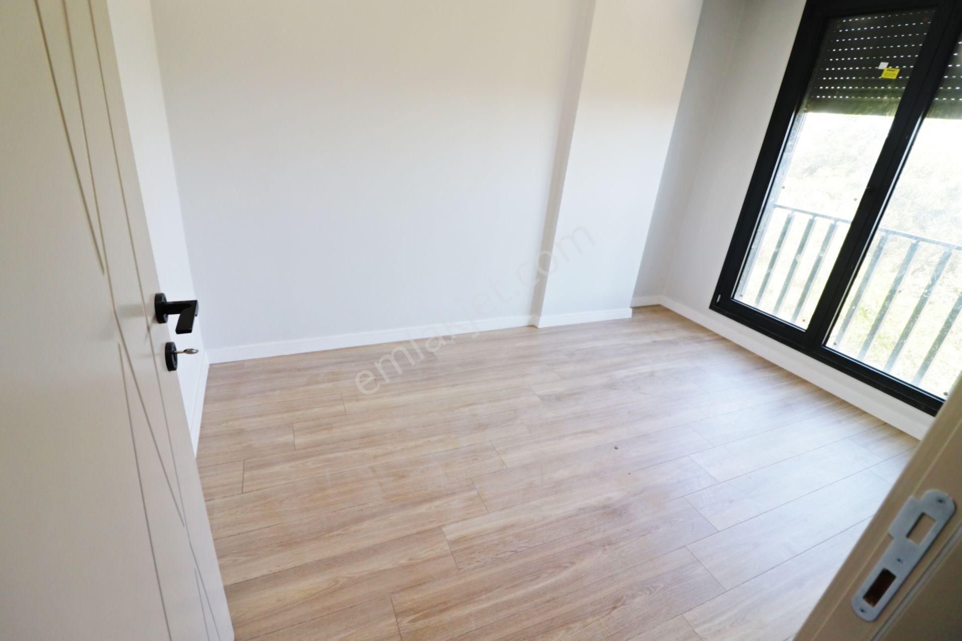 Irmaksudan Güre De Deniz Ve Dağ Manzaralı 5+1 Villa - Görsel 23