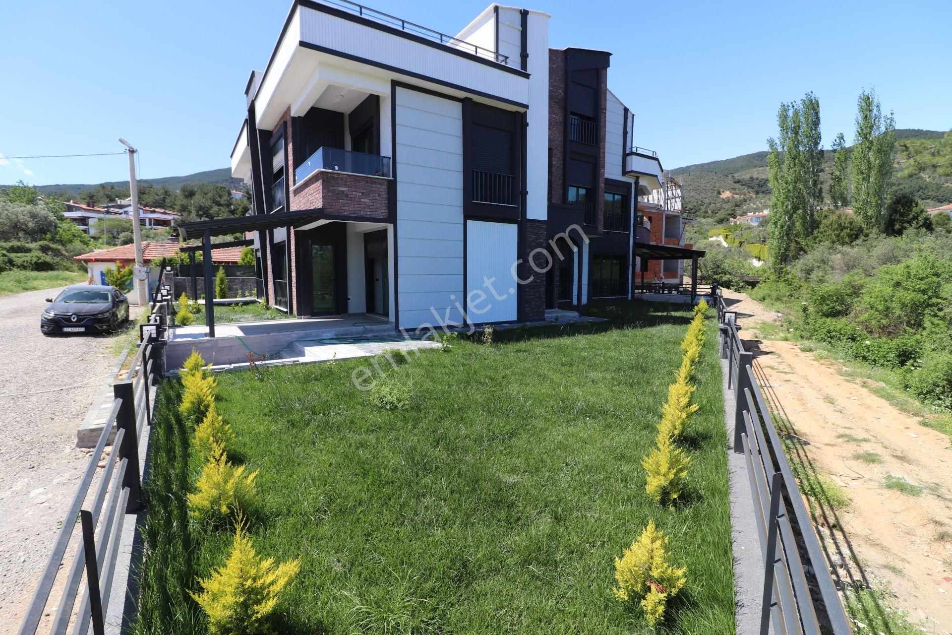 Irmaksudan Güre De Deniz Ve Dağ Manzaralı 5+1 Villa - Görsel 24