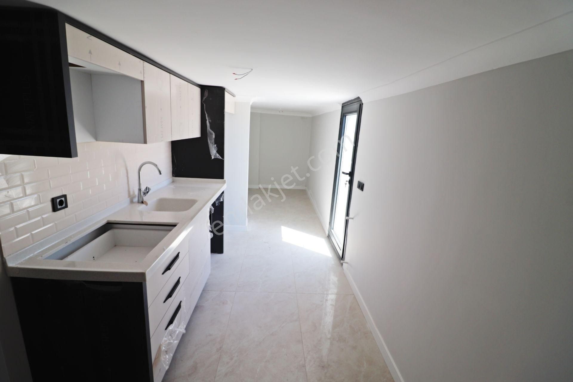 Irmaksudan Güre De Deniz Ve Dağ Manzaralı 5+1 Villa - Görsel 19