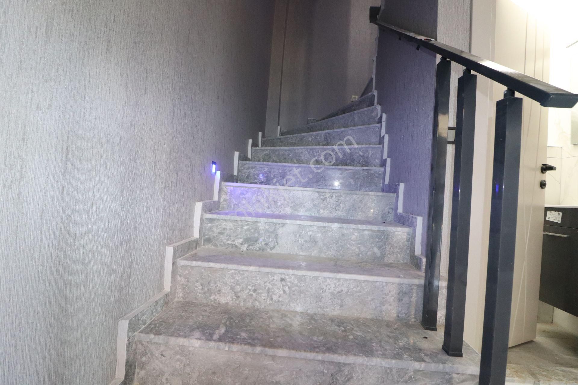 Irmaksudan Güre De Deniz Ve Dağ Manzaralı 5+1 Villa - Görsel 21