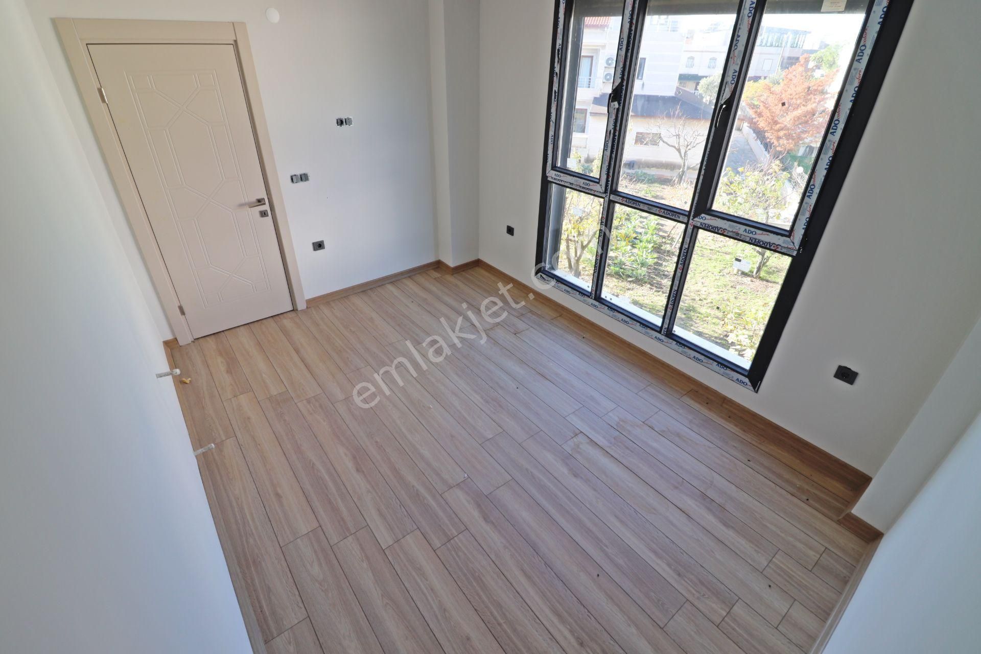 Burhaniye De Tasarımıyla Göz Kamaştıran Havuzlu Otoparklı3+1villa - Görsel 22