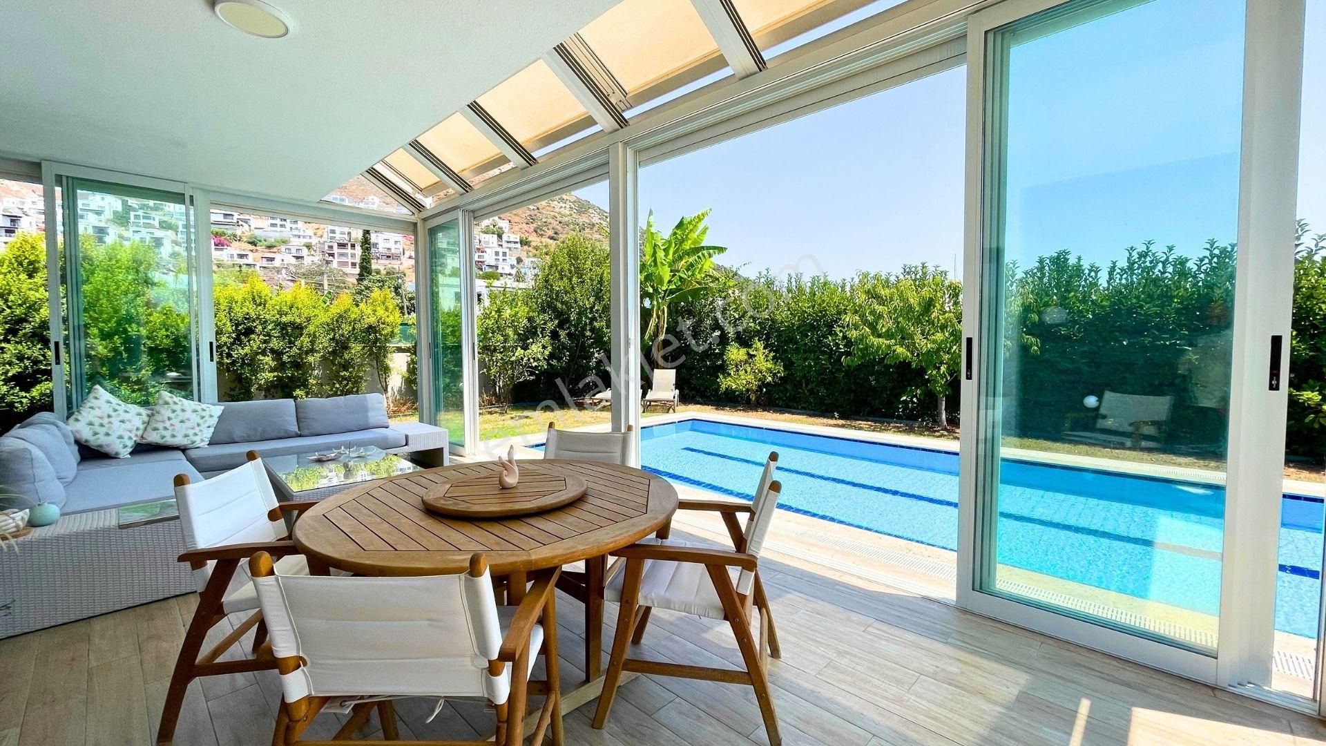 Kadıkalesi'nde, Tek Katlı, Bahçeli, Özel Havuzlu, Plaja Yakın Villa - Görsel 6