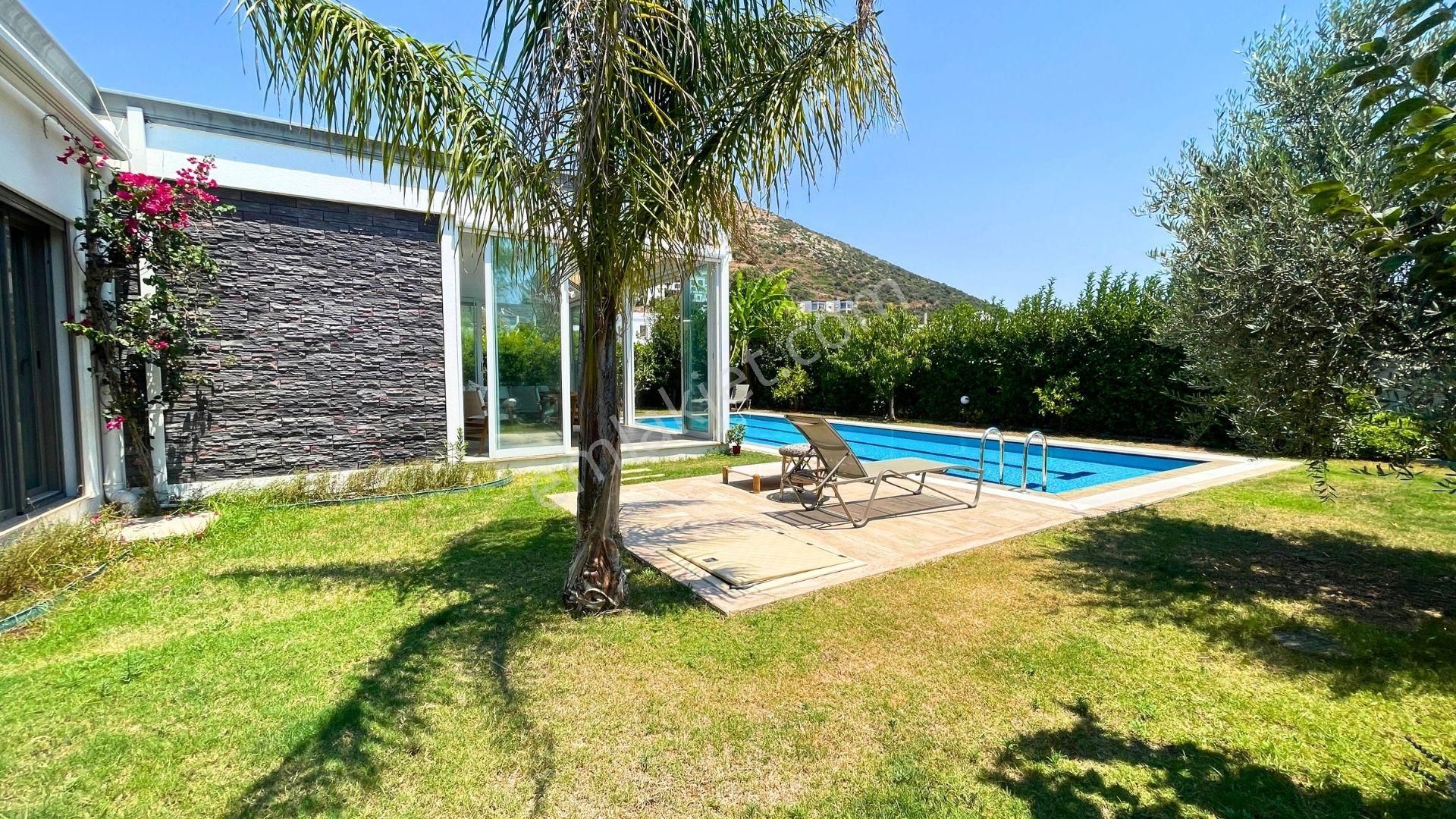 Kadıkalesi'nde, Tek Katlı, Bahçeli, Özel Havuzlu, Plaja Yakın Villa - Görsel 5