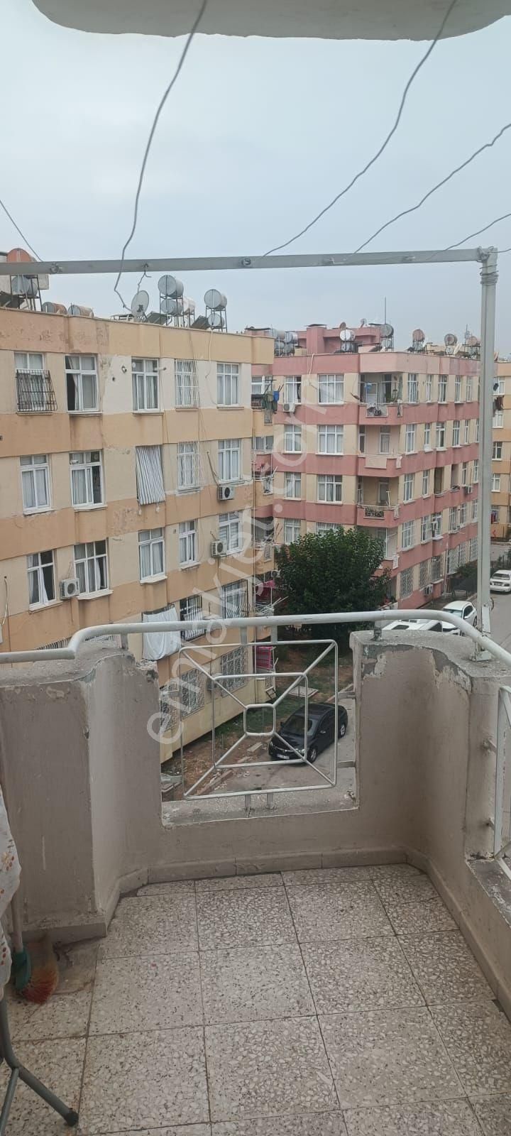 Bizim Emlak'tan Şehitishak Yüzüncü Yıl Evlerinde 3+1 Satılık Daire