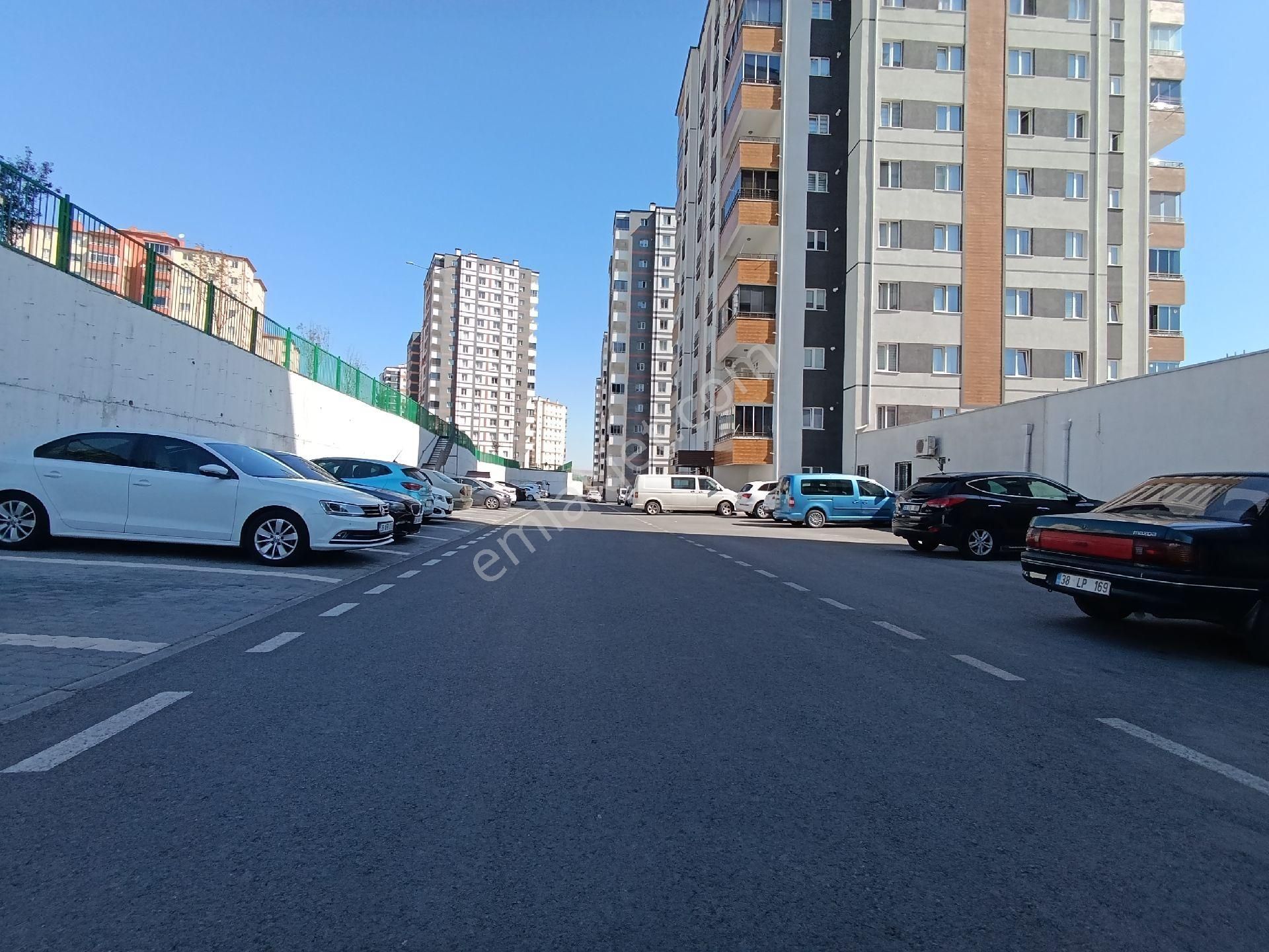 Kazım Karabekirde Arakat Satılık 3+1 Sıfır Daire