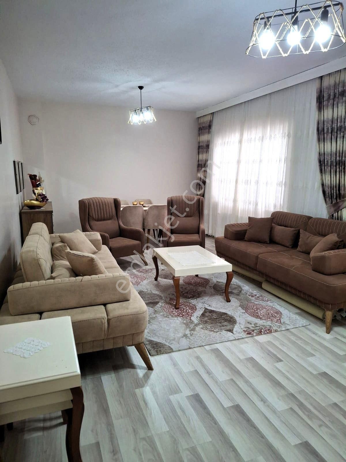 Tozkoparan Toki Evlerin'de Tarsus Ck Emlak'tan 150m2 3+1 Satılık Daire