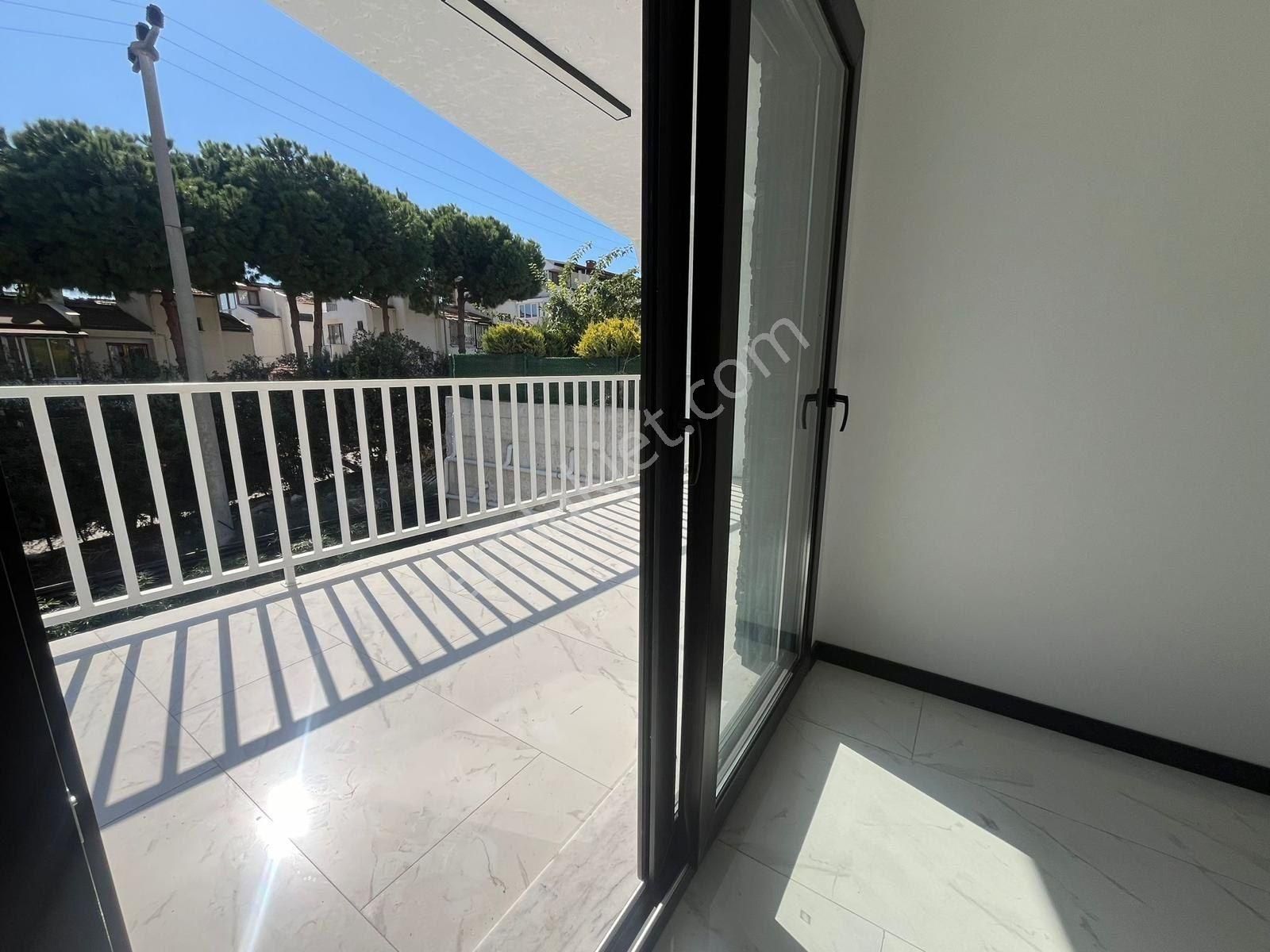 Kuşadası Merkezi Konumda 4+1 Müstakil Villa - Görsel 25