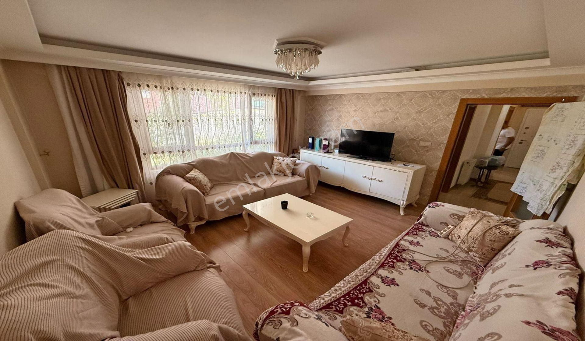 Kuşcağız Cadde Yakını 3+1 Asansörlü Krediye Uygun