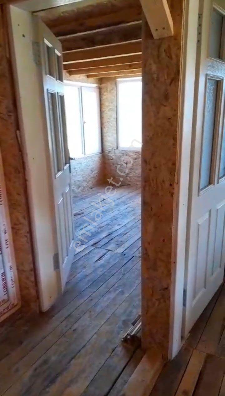 Şehirden Uzak Doğanın Kalbinde 1201 M² Bahçeli 2 Katlı Ahşap Ev - Görsel 33