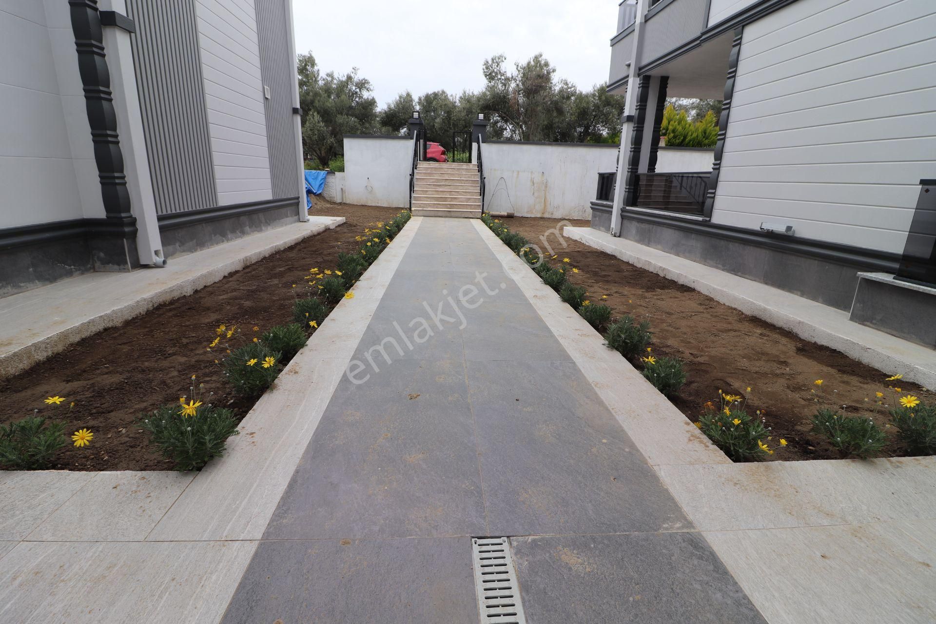 Hayalinizdeki Deniz Ve Dağ Manzaraya Sahip 4+1 Villa - Görsel 33