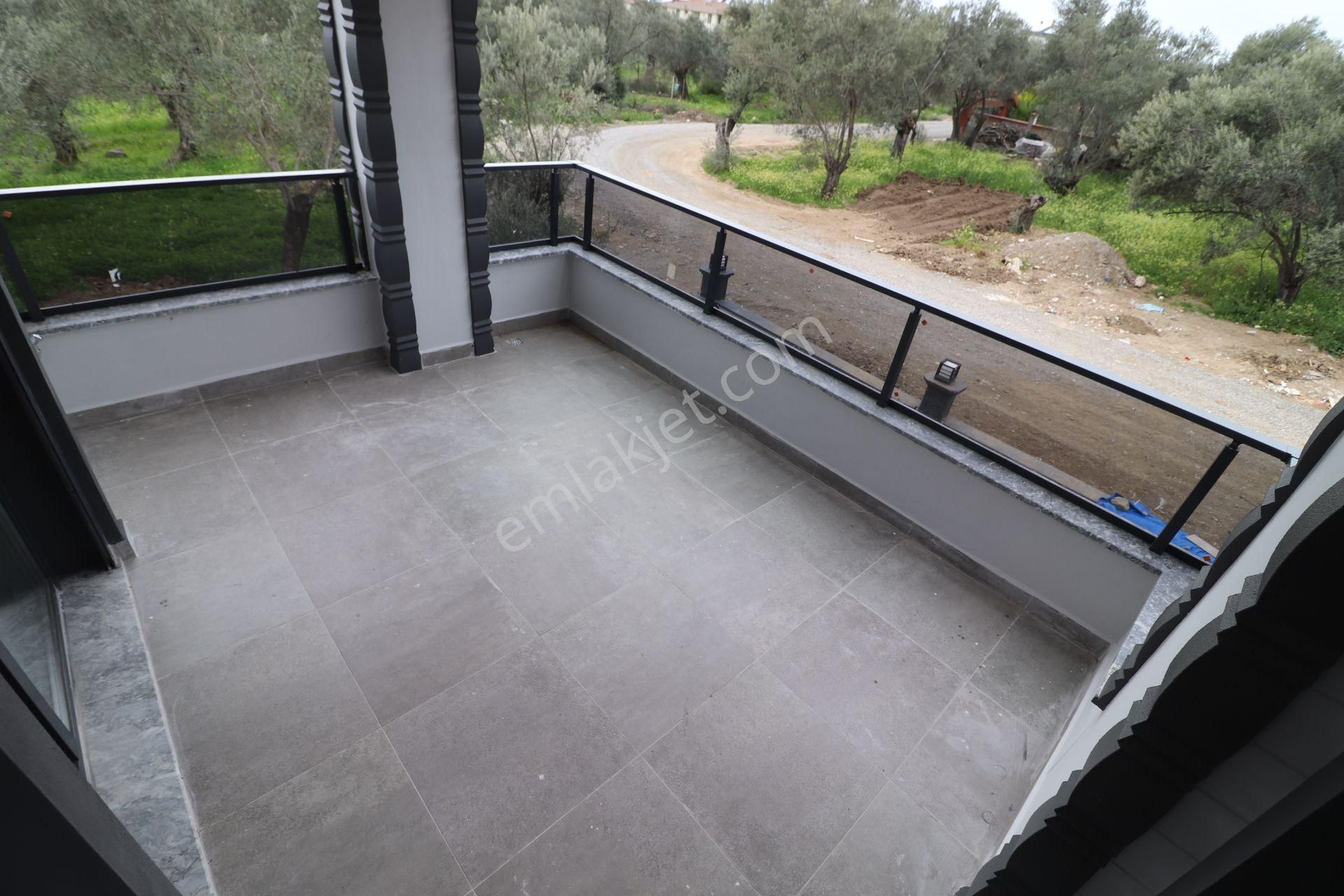 Hayalinizdeki Deniz Ve Dağ Manzaraya Sahip 4+1 Villa - Görsel 28