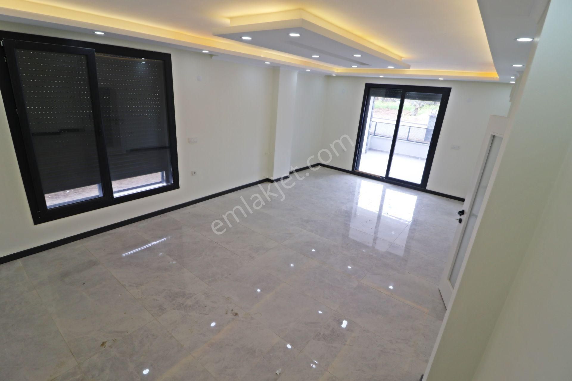 Hayalinizdeki Deniz Ve Dağ Manzaraya Sahip 4+1 Villa - Görsel 4