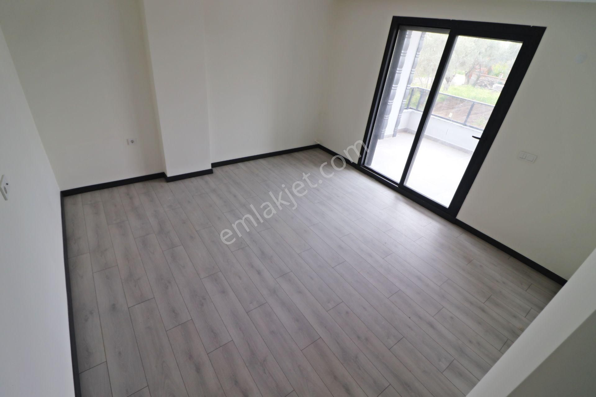 Hayalinizdeki Deniz Ve Dağ Manzaraya Sahip 4+1 Villa - Görsel 32