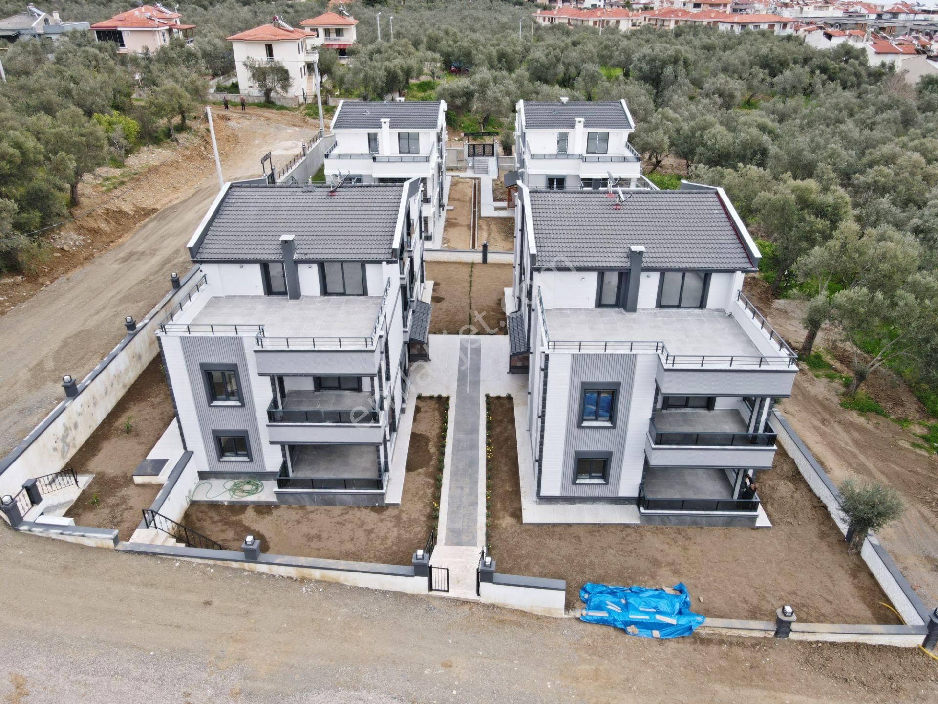 Hayalinizdeki Deniz Ve Dağ Manzaraya Sahip 4+1 Villa - Görsel 19