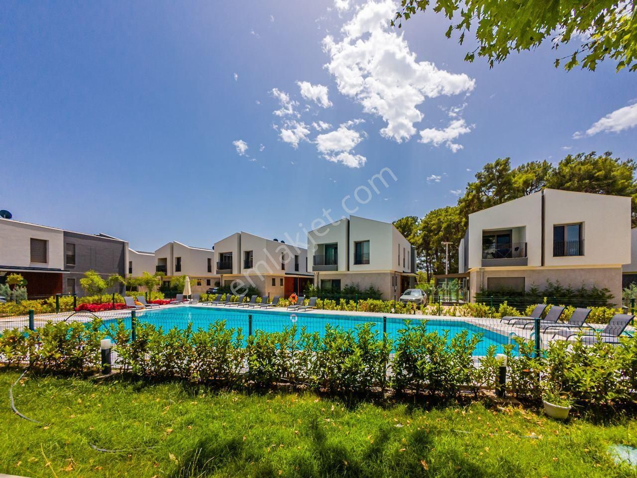 Döşemaltı Düzlerçamında Araç Ve Arsa Takasına Açık Ultra-lüx Havuzlu Satılık Villa - Görsel 16