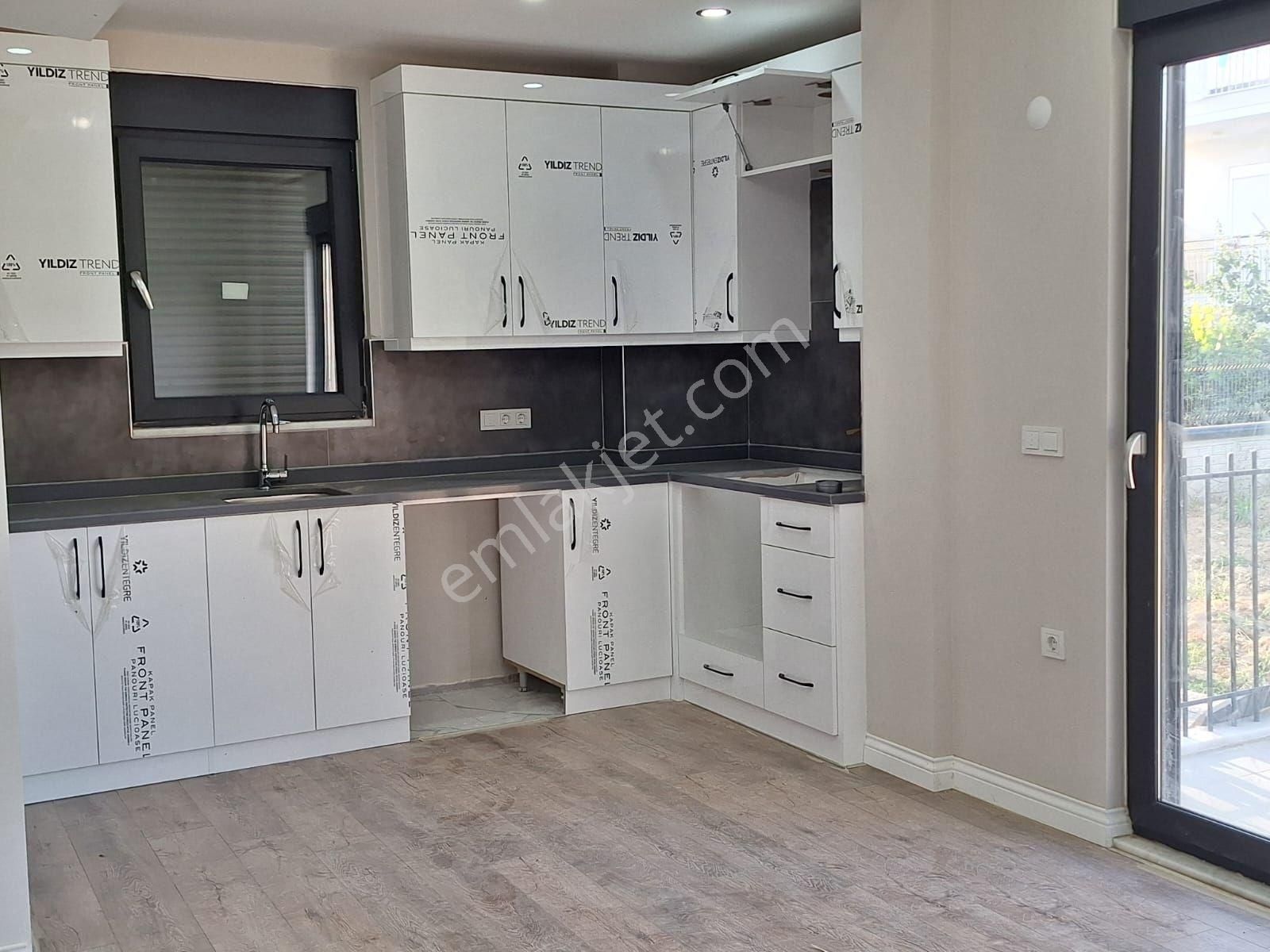 Ilıcada Maya Okuluna Yakın Amerikan Mutfak Sıfır 2+1 - Görsel 6