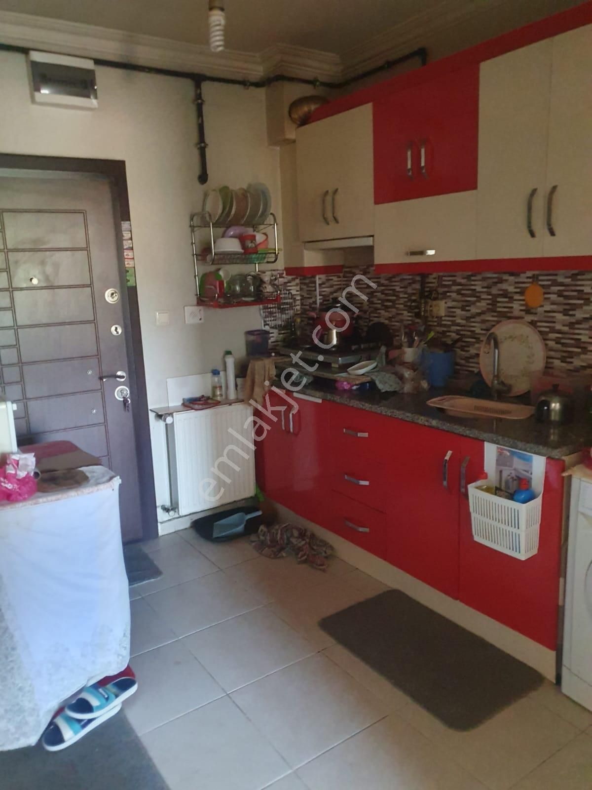 Tunalı Mahallesinde Satılık 1+1 Daire