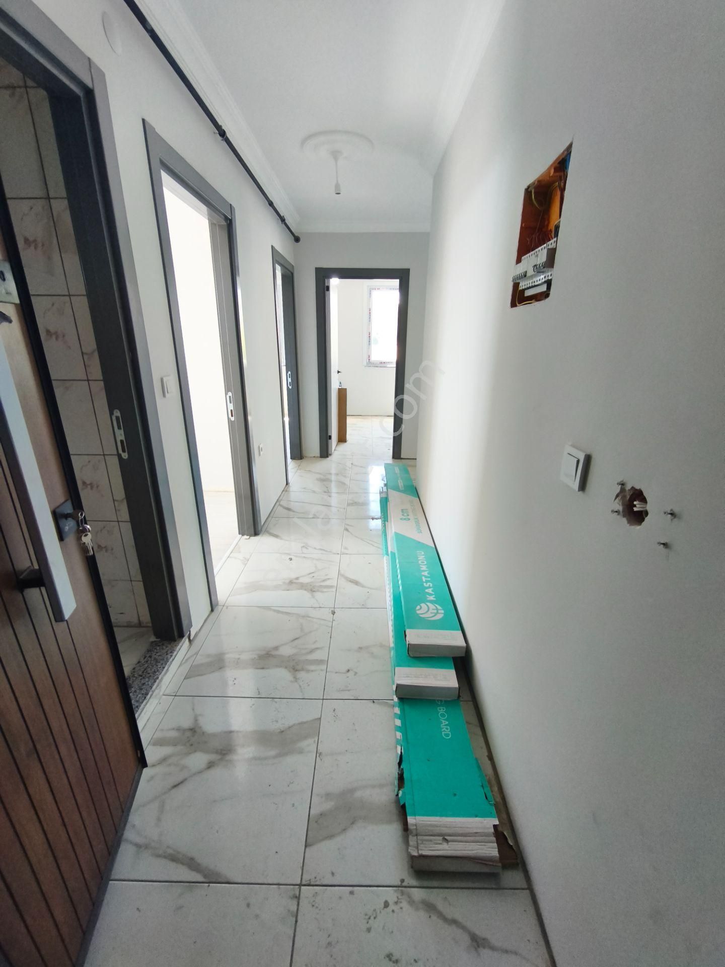 Acil Sultanbeyli Necipfazıl Mah.satılık.145.m.4+1 Lüx Üst Dübx - Görsel 2