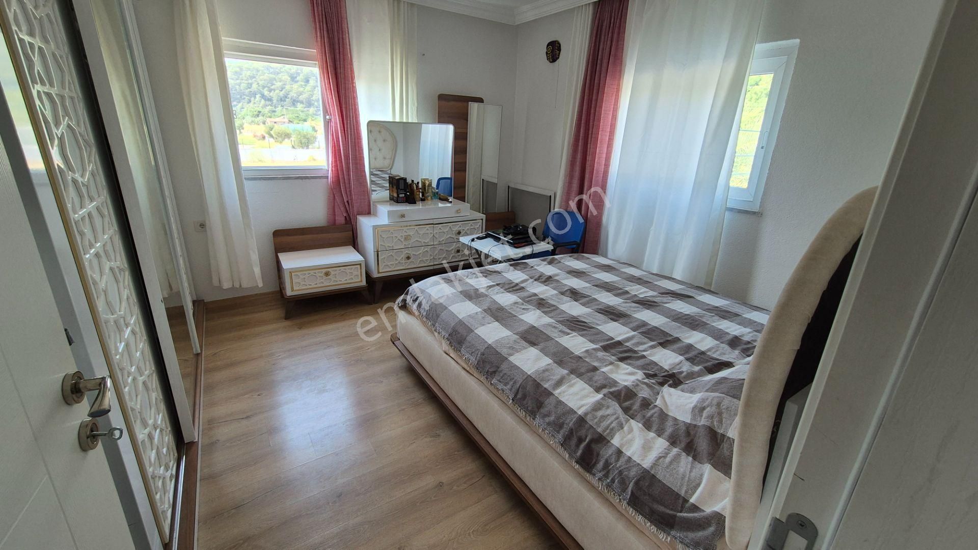 Marmaris Çamlı'da Satılık 4.155 M2 Arsa İçinde Çiftlik Evi - Görsel 18