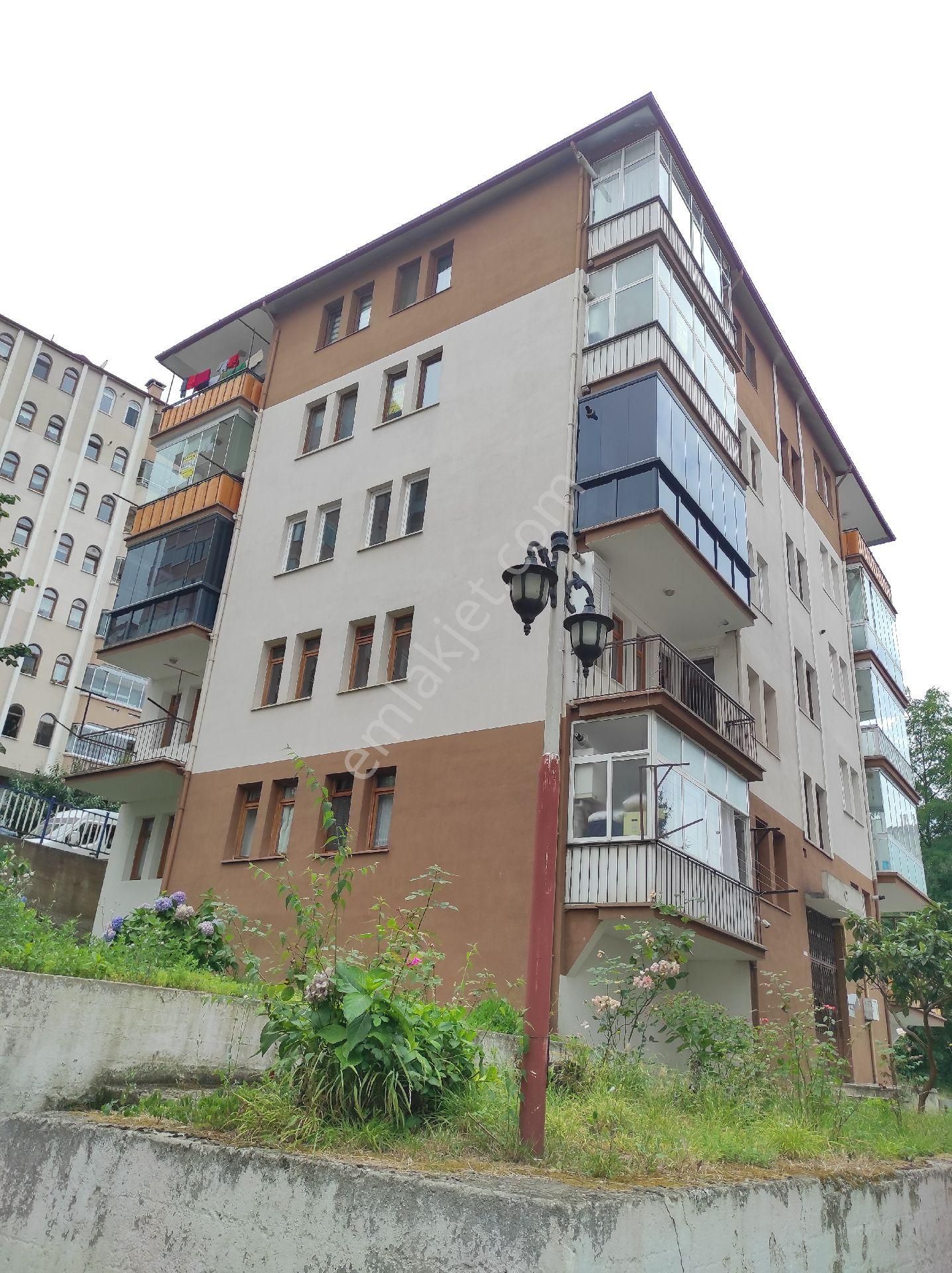 Trabzon Soğuksu Yamaç Sitesinde Satılık 140m2 3+1 Daire,