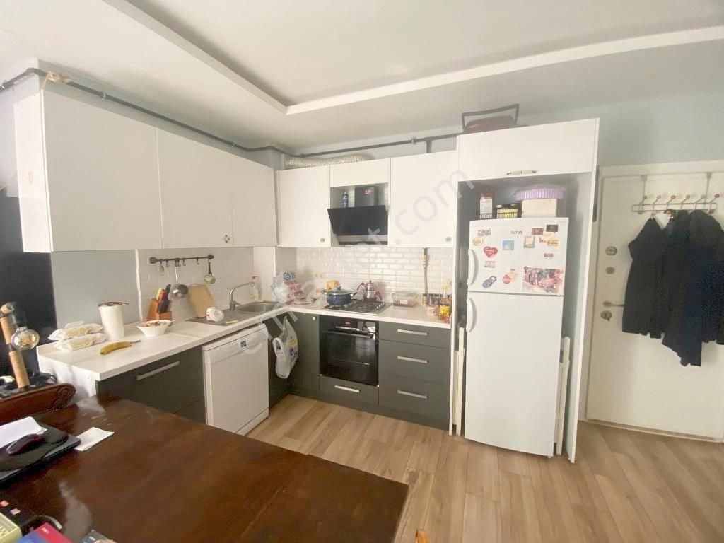 Kaçmaz'dan Ara Kat Çift Balkon Net 67 M2 Geniş 1+1