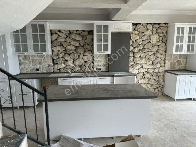 Çandarlıda 3+1 Satılık Müstakil Sıfır Taş Villa - Görsel 16