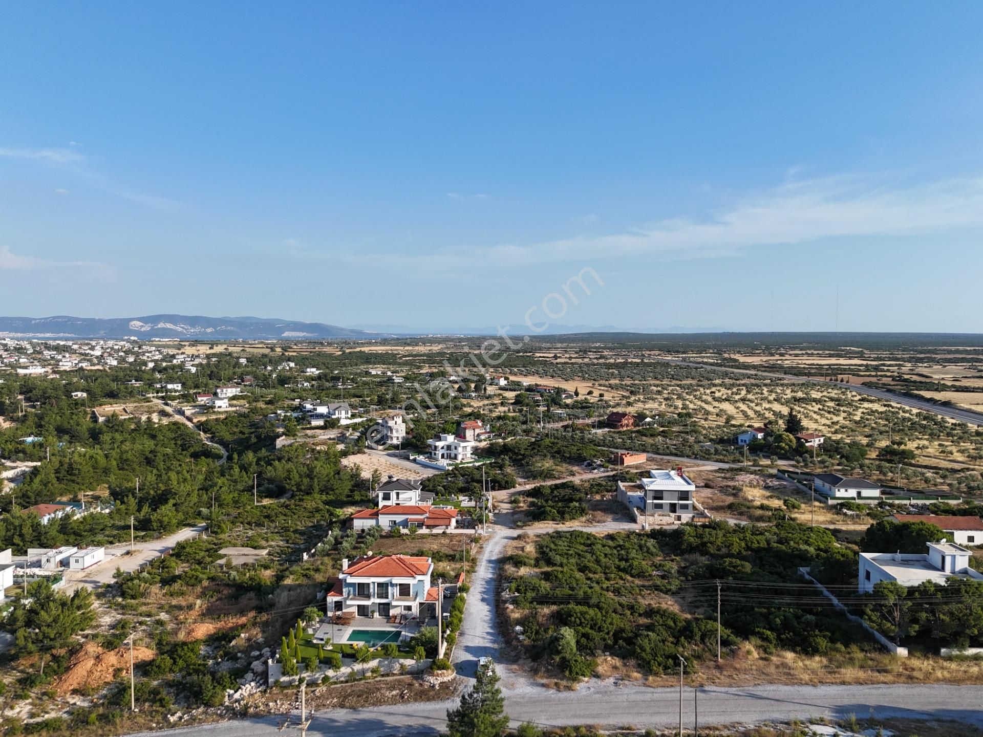Didim Seyrantepe Girişte Köşe Parsel637 M2 Satılık Arsa