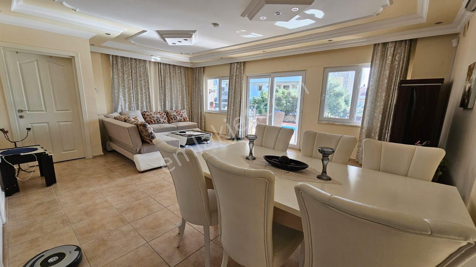 Didim Akbük'te Muhteşem 8+1 Villa - Görsel 12