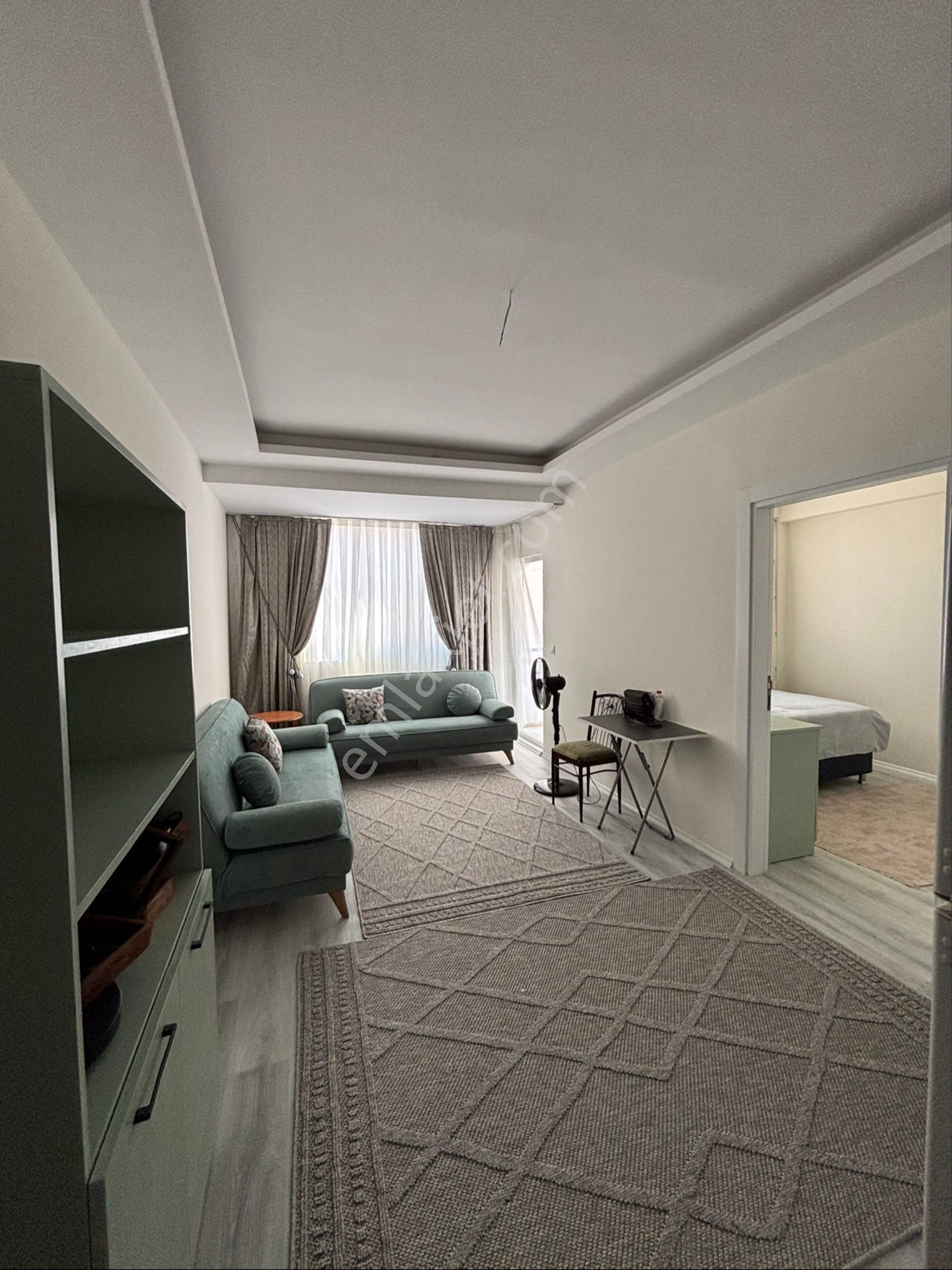 İlke Emlaktan Kiralık 1+1 Eşyalı Daire