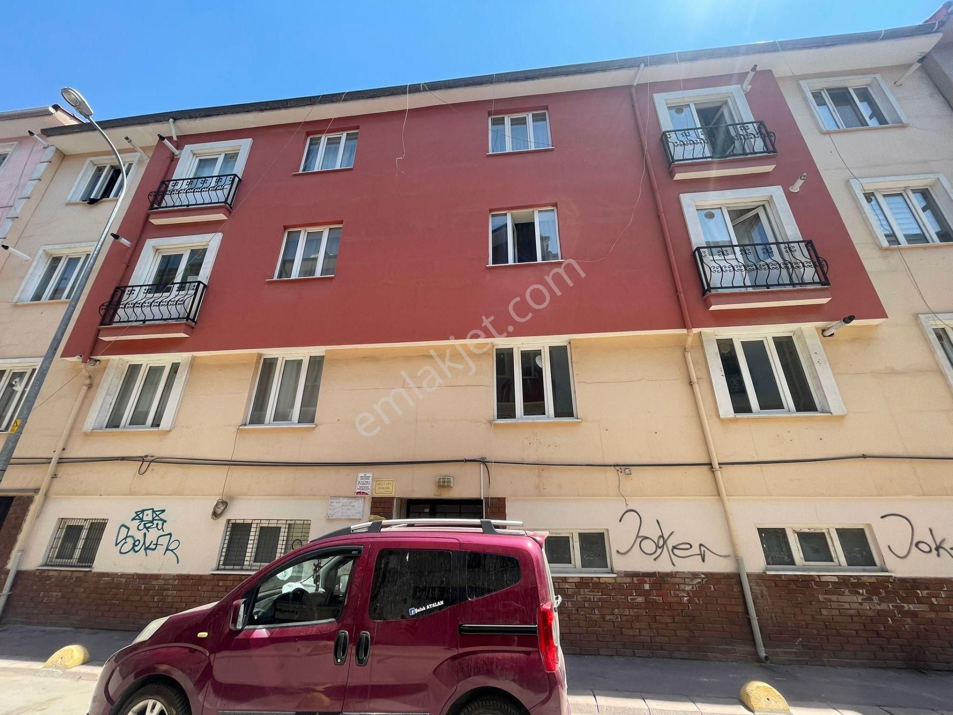 Buket Emlaktan Yenibağlar Mah. Kiralık 1+1 Daire