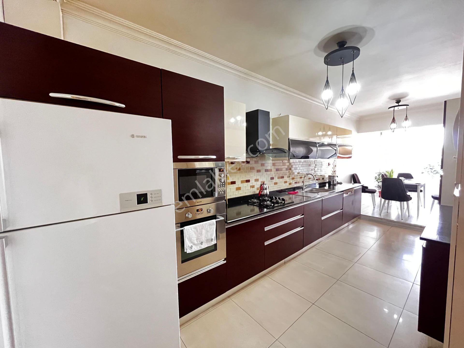 Mix Avm Yakını Harika Konumlu 3+1 Ebeveyn Banyolu Giyinme Odalı