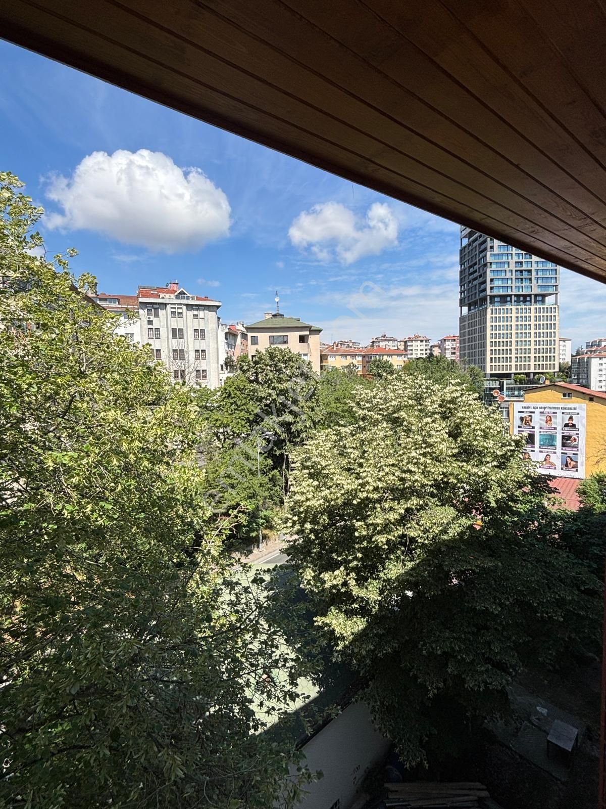 Etiler' De 3+1, Ferah Ve Kullanışlı Yeni Binada Çatı Dubleksi - Görsel 2