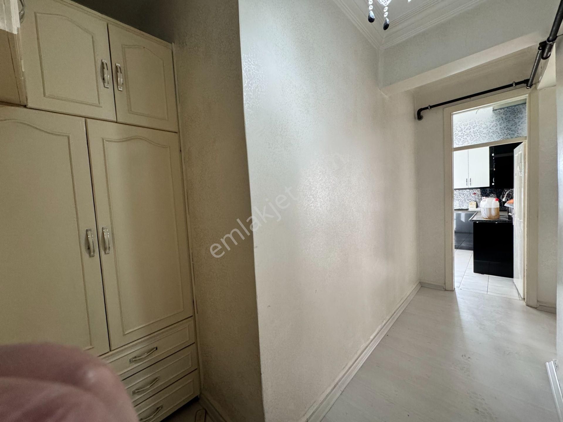 Babil Emlaktan Kiralık Hacı Cümbüş Cami Civarı Bakımlı 3+1 Daire