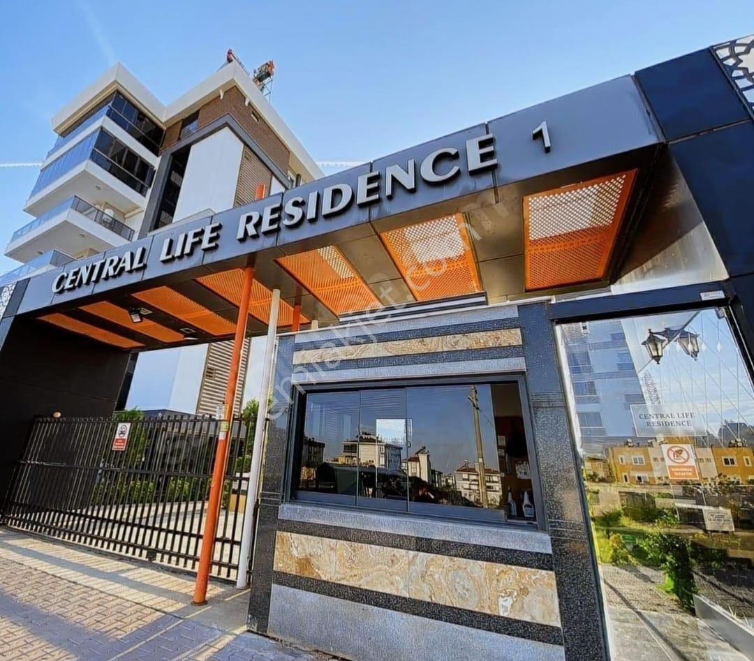 Varsak Tramvay Yurume Mesafesinde 1+1 80 M2 Satılık Bahçe Katı