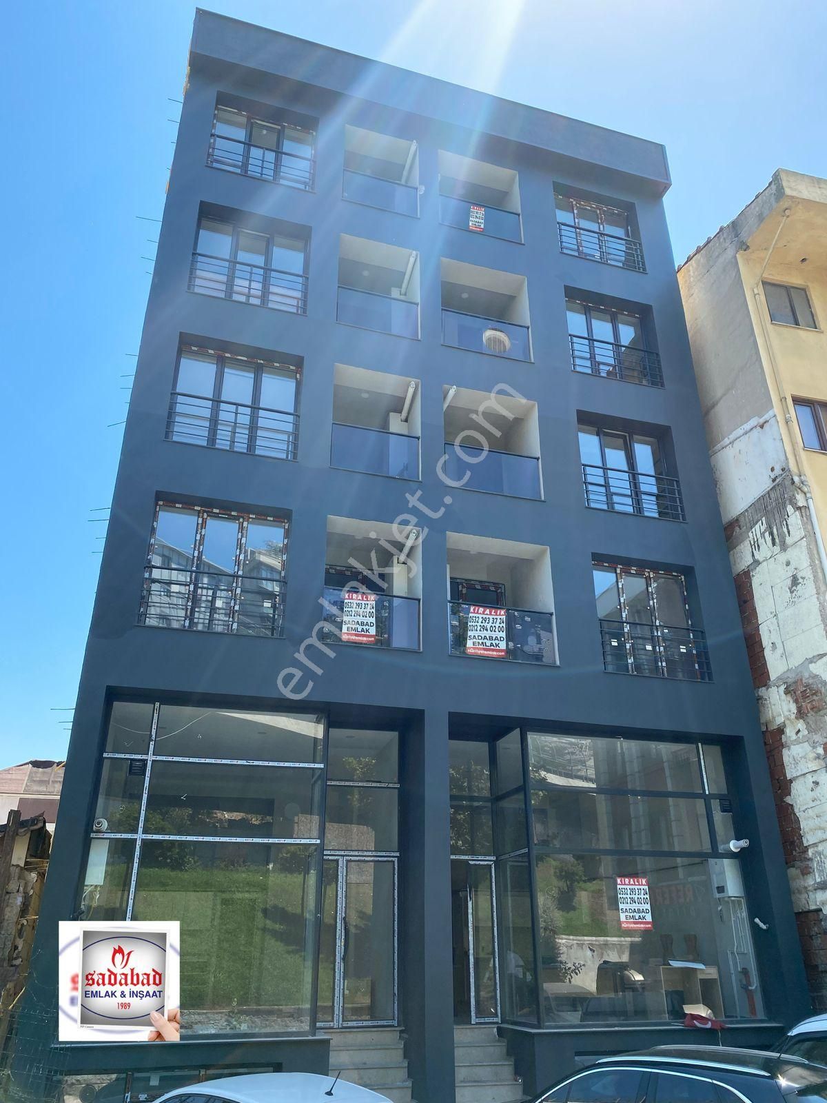 Sadabad Emlak'tan Kağıthane Merkez'in Ortasında Yeni Bina Satılık Daire