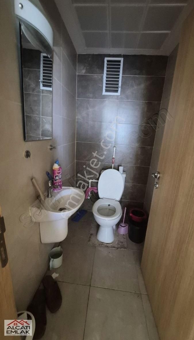 Kayaaşehir 24.bölgede Kiralık Villa