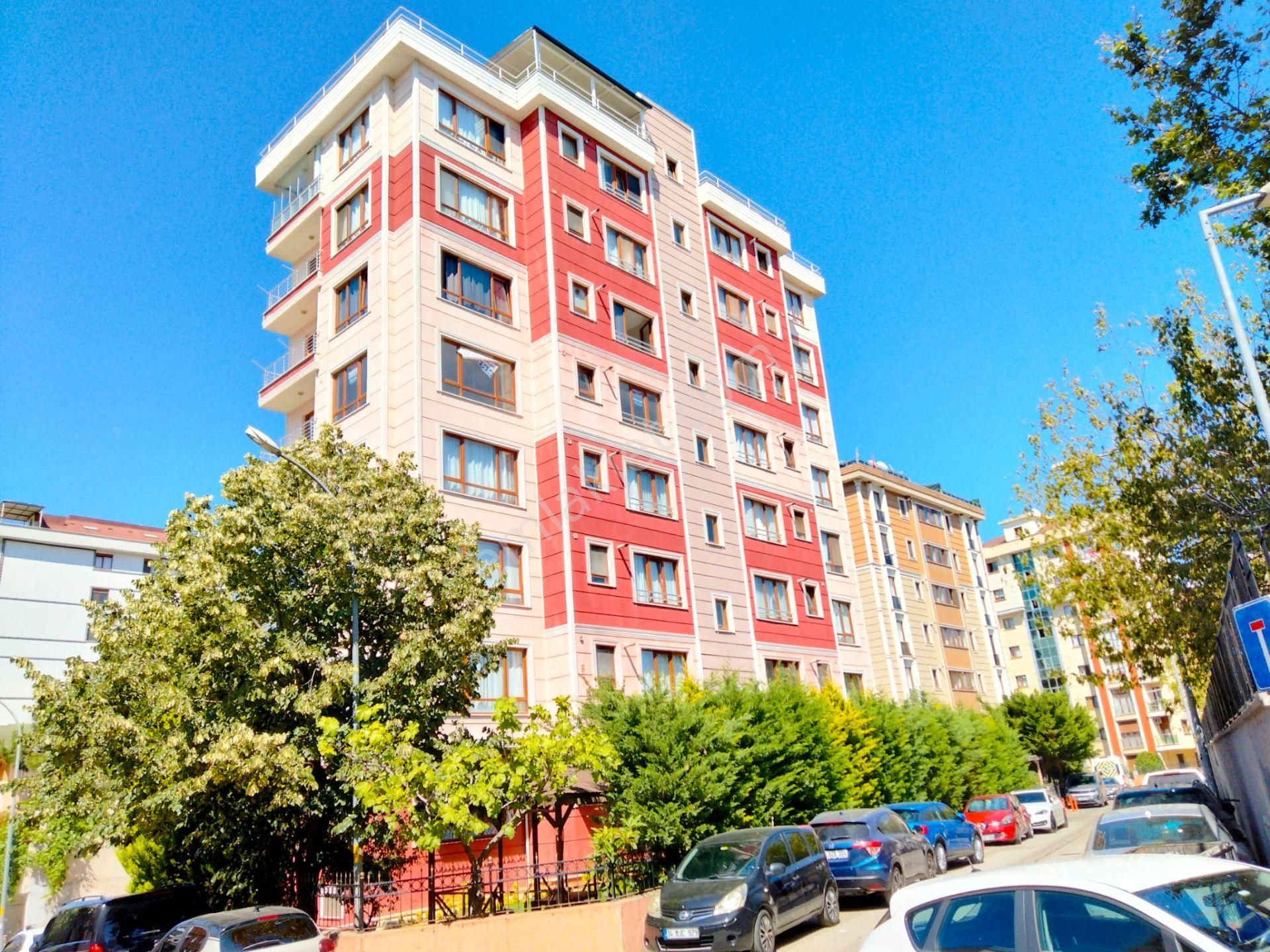 Ataşehir Küçükbakkalköy De 3+1 Kiralık Daire