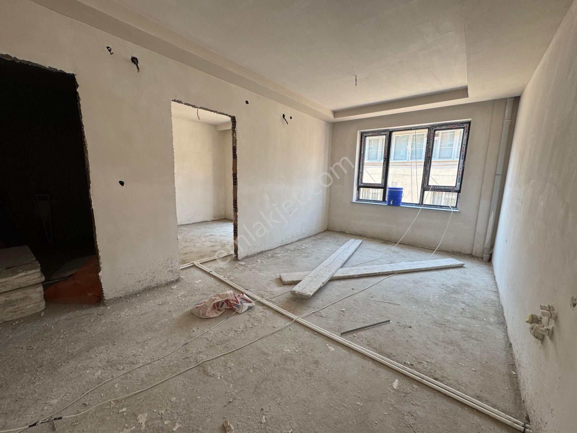 Çamlıca Mh Ulusal Egemenlik Blv Yakını Sıfır 1+1 Daire Ro-16