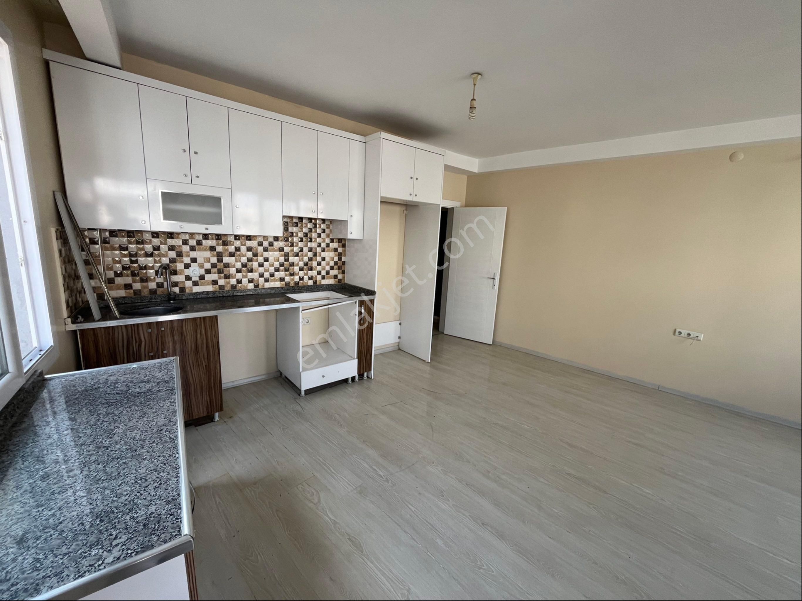 Tanış Tan İncirlik Kemalpaşa Mah 2+1 Kiralık Daite Merkezde - Görsel 4