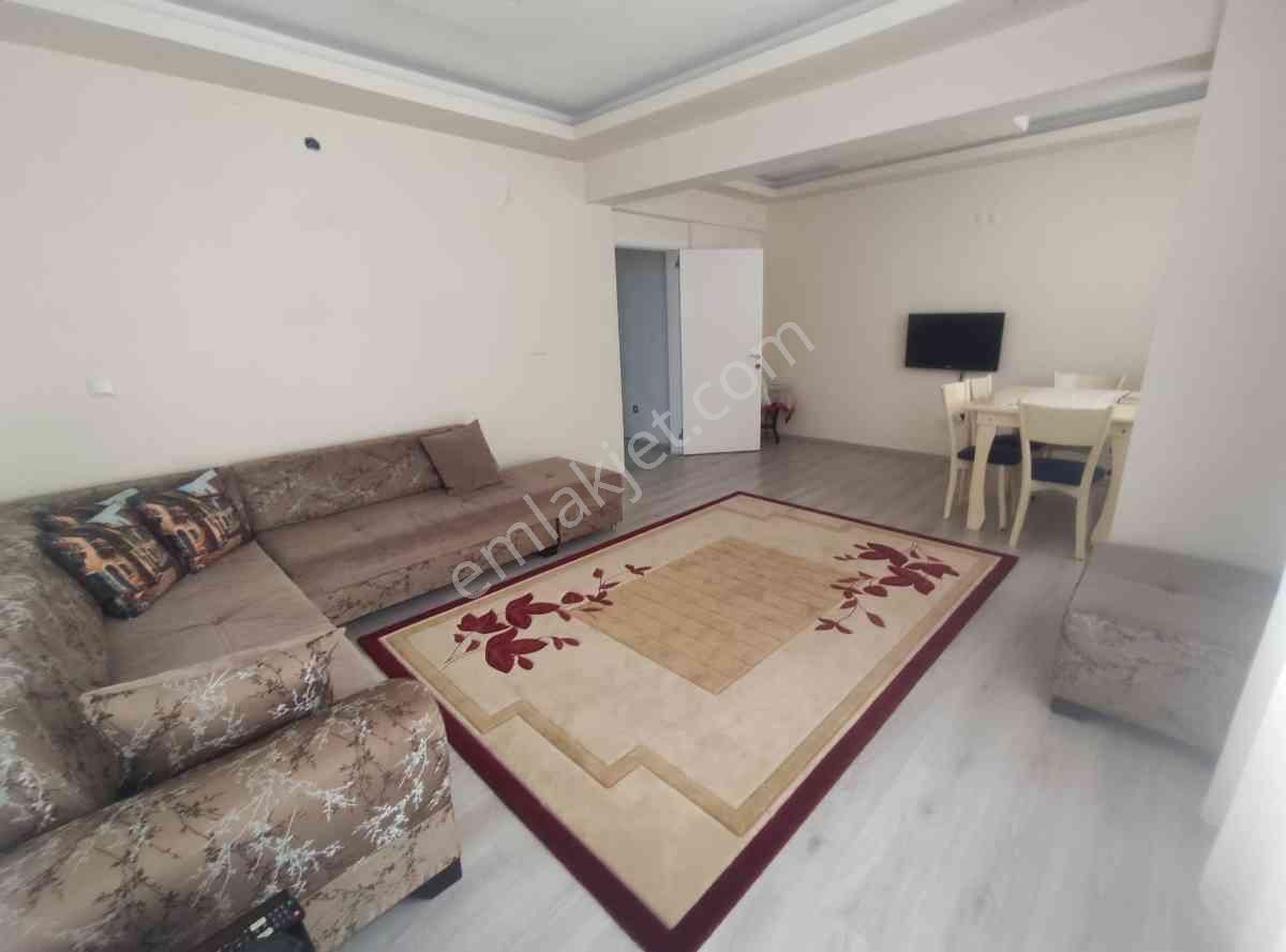 Didim Yenimahalle' De Satılık Geniş Balkon Ve Bahçe Alanına Sahip Fırsat 2+1 Daire - Görsel 3