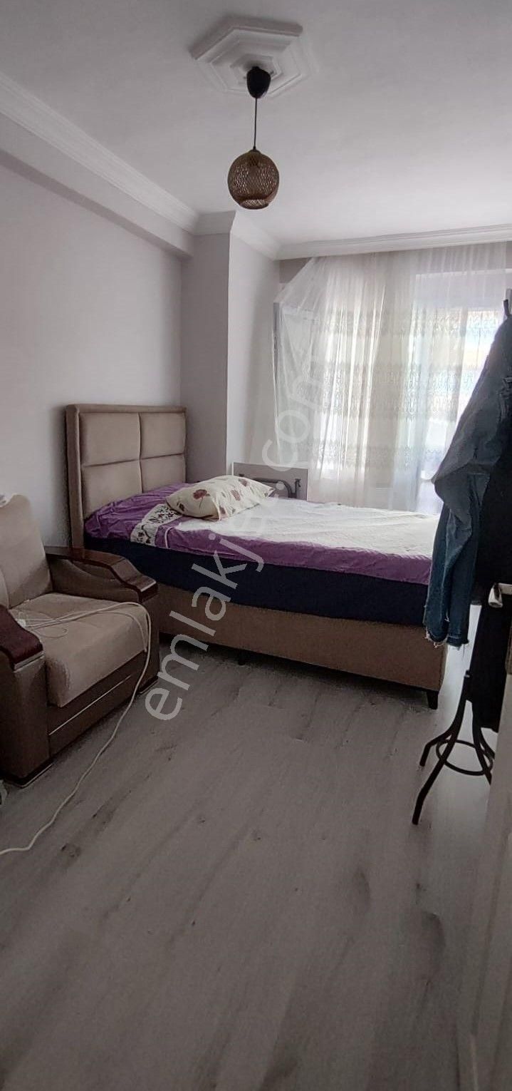 Karınca'dan Menderes Mh'de Bağımsız Mutf,doğalgazlı,3+1 Satılık!