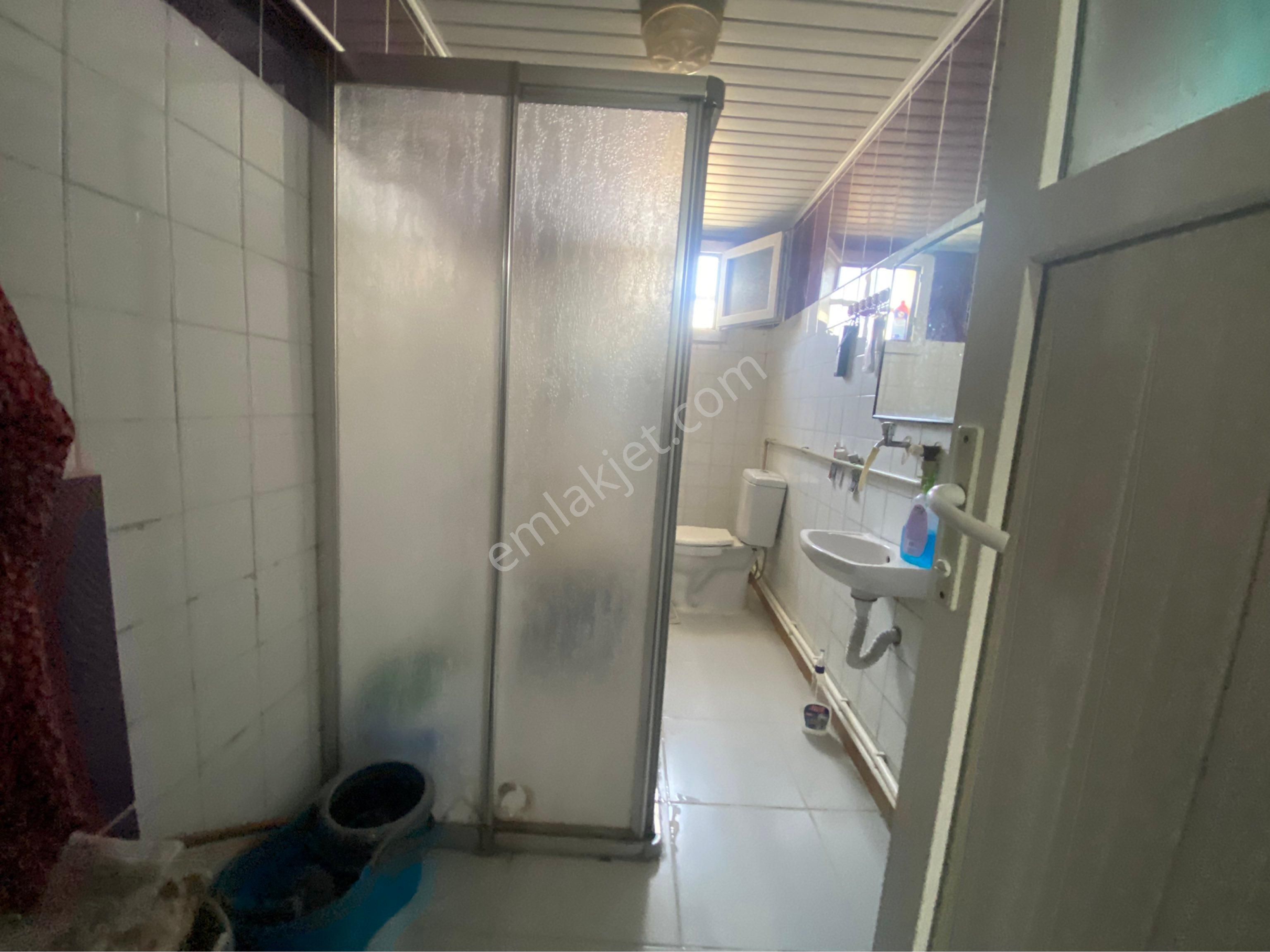 Cumhuriyet De 160m, 2 Katlı, 3 Er Odalı, Bahçeli, D.gazlı, Yalıtımlı,temşz Ev - Görsel 10