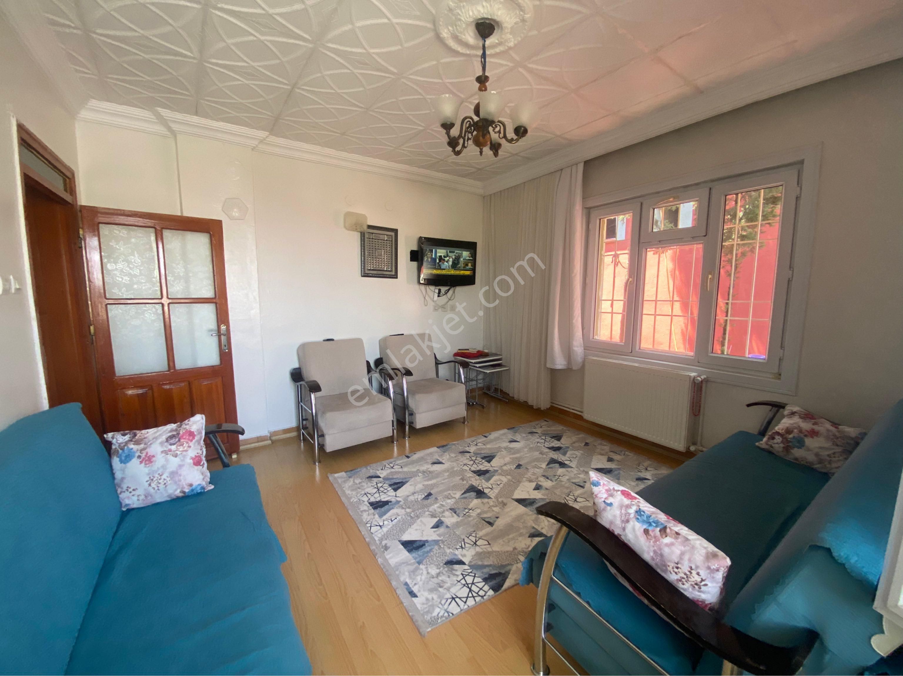 Cumhuriyet De 160m, 2 Katlı, 3 Er Odalı, Bahçeli, D.gazlı, Yalıtımlı,temşz Ev - Görsel 27