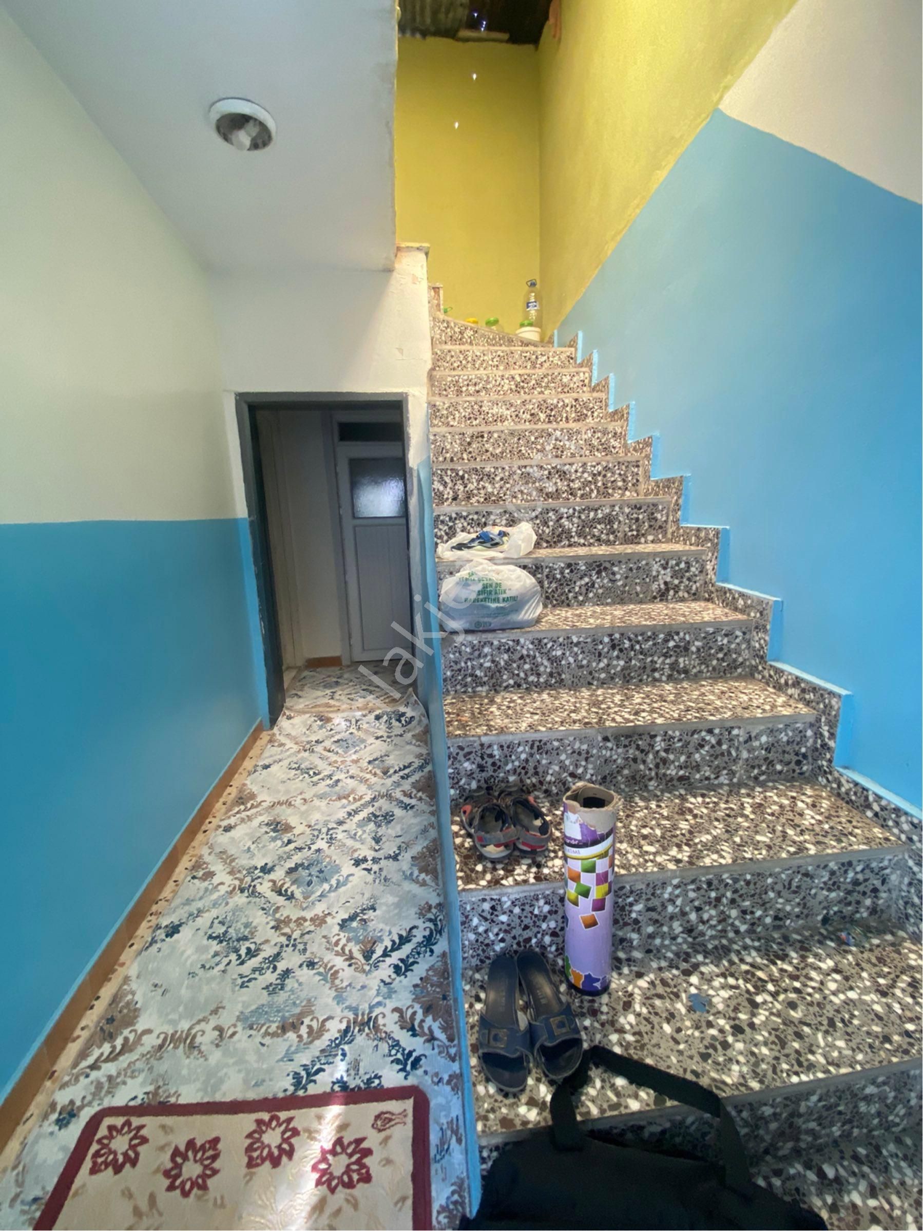 Cumhuriyet De 160m, 2 Katlı, 3 Er Odalı, Bahçeli, D.gazlı, Yalıtımlı,temşz Ev - Görsel 33