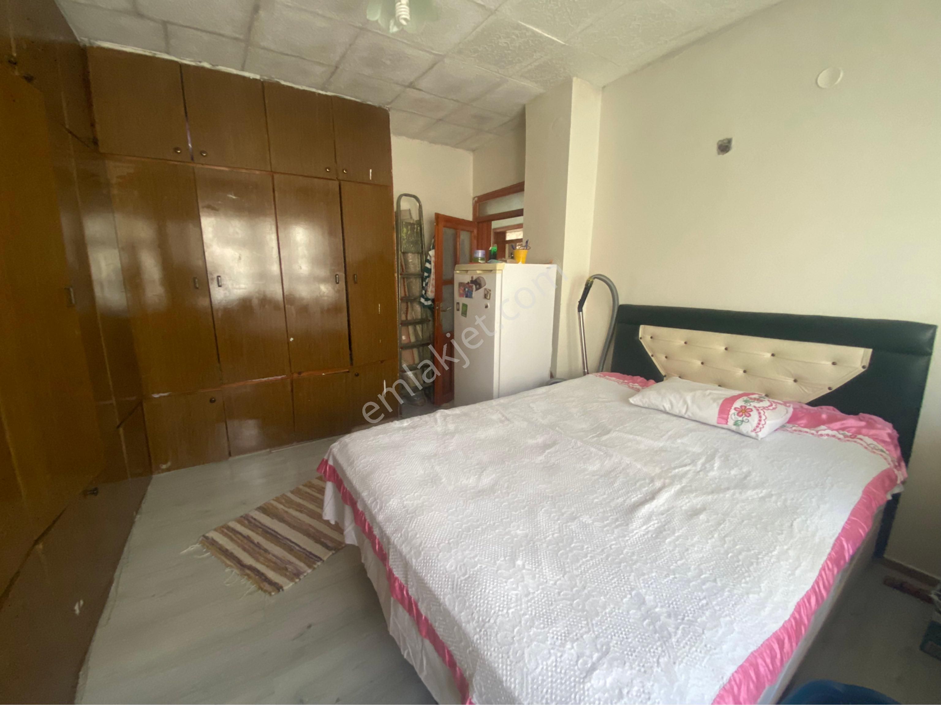 Cumhuriyet De 160m, 2 Katlı, 3 Er Odalı, Bahçeli, D.gazlı, Yalıtımlı,temşz Ev - Görsel 23