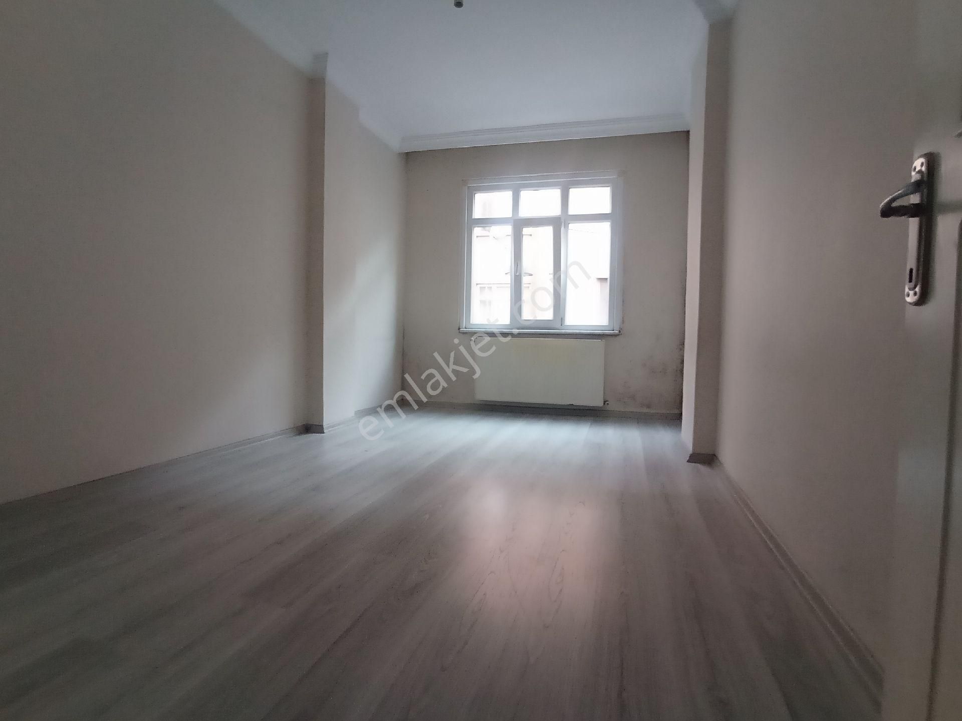 Turgut Reis Mah 2 Kat Kiralık