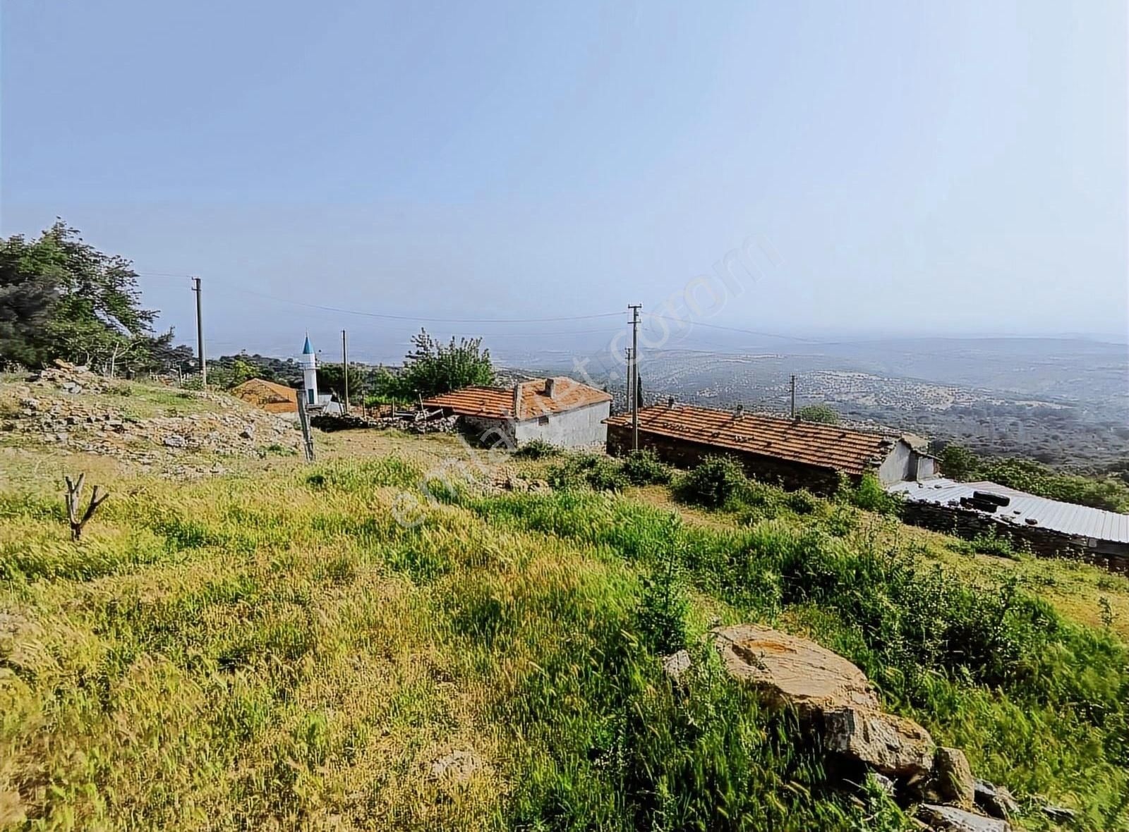 Manzaralı 2 Kat İmarlı Arsa